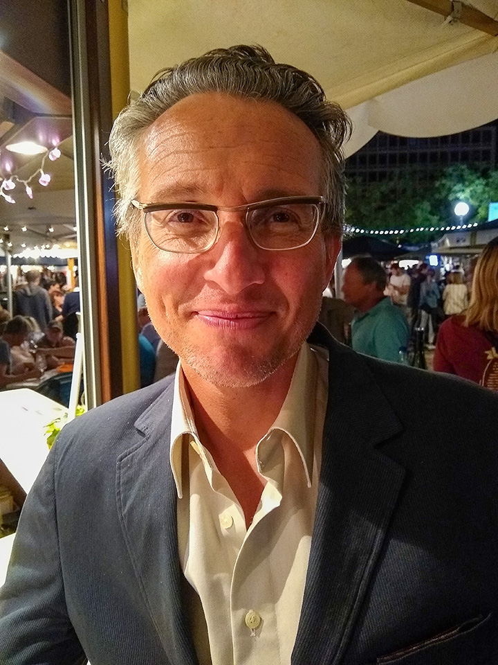 Dr. Oliver M. Piecha